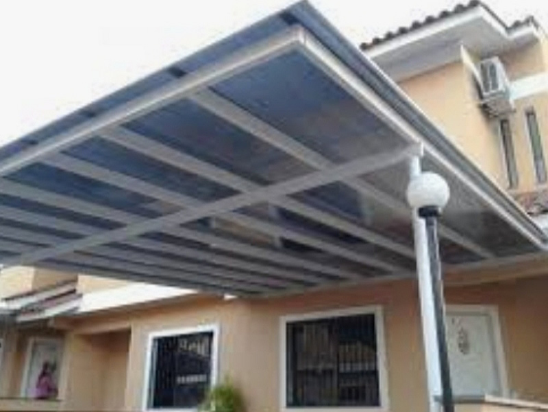 Cobertura em Policarbonato