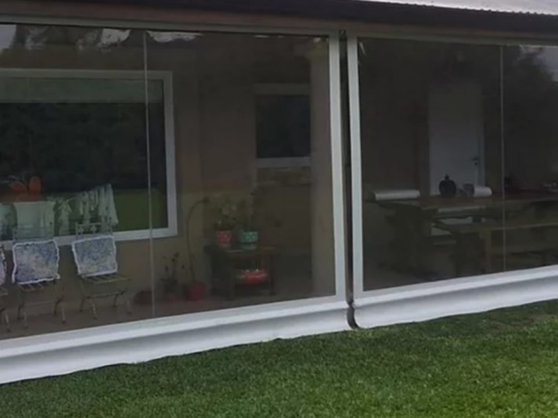 Toldos Tipo Cortina com Visor